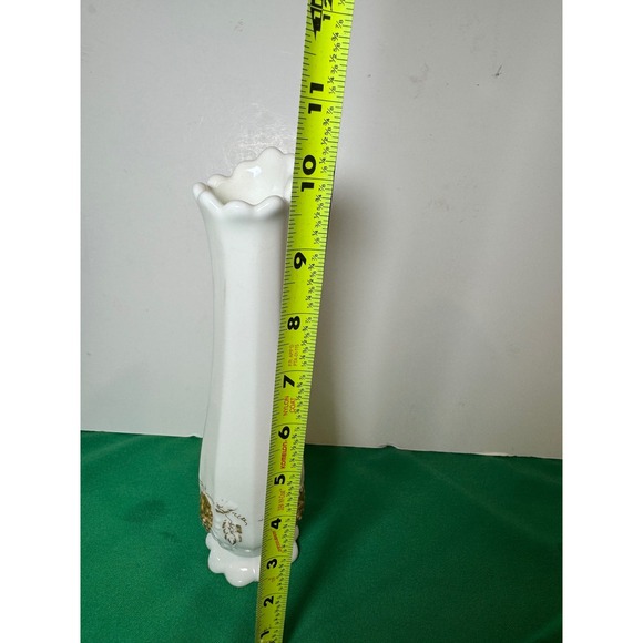 Vintage Westmoreland white Milk Glass Vase Gold Grapes Embossed - Picture 2 of 9